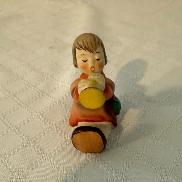 Vintage Goebel Hummel Girl Figurine With Horn - Picture 1 of 5
